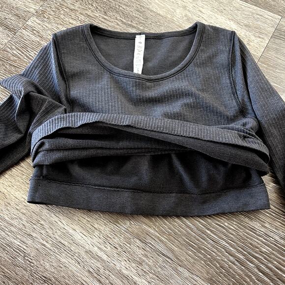 EUC Lululemon Ebb To Street Long Sleeve Ribbed Top with Built-In Bra Sz 6 Black - Picture 10 of 14